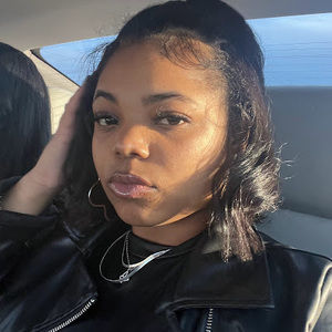 Meet your Posher, Pinkcocnut